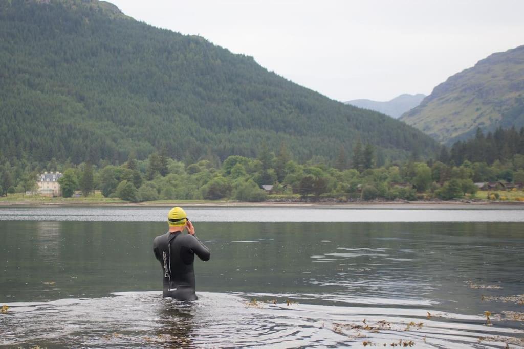 Rossmay House - 4 Bedroom Scottish Villa With Waterfront / Mountain Views Arrochar Exterior photo